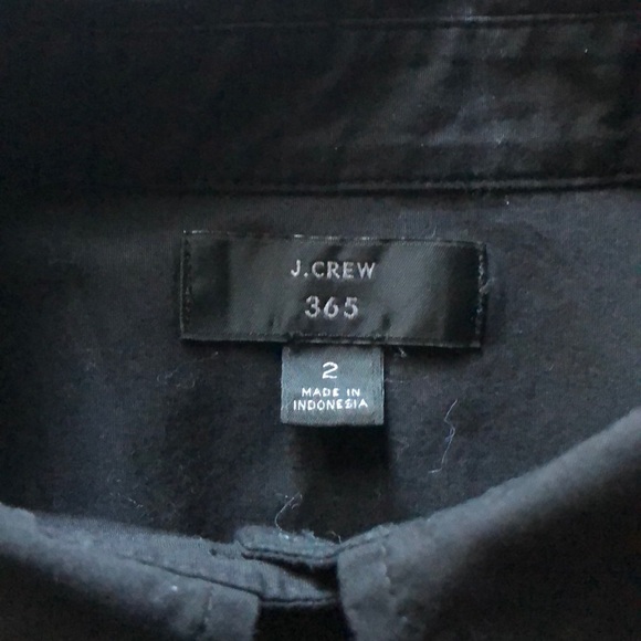 JCrew 365 Curvy Slim Stretch Perfect Shirt - Picture 4 of 5